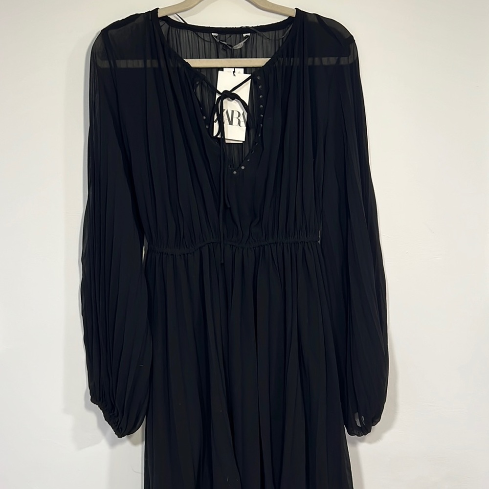 Zara black pleated dress sz L
